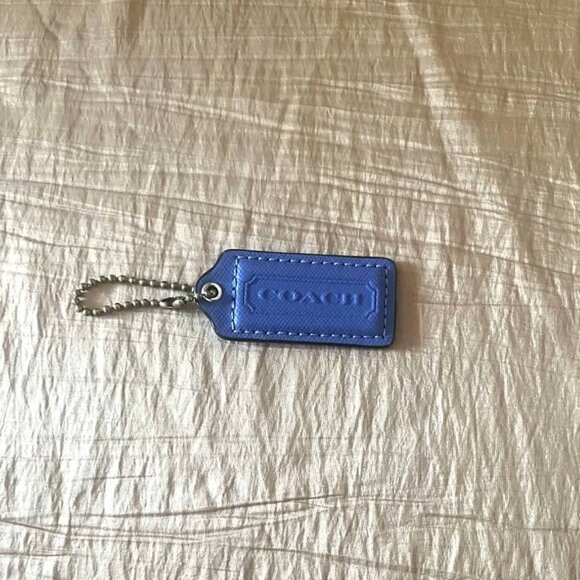 Coach Hangtag - Picture 1 of 2